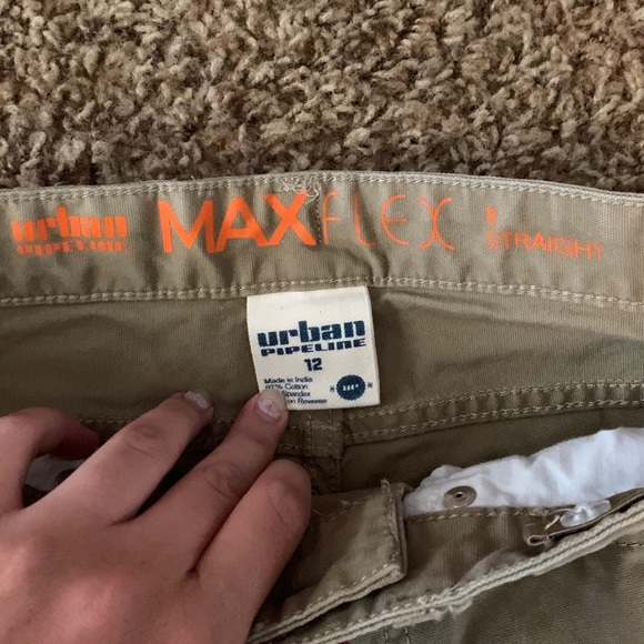 Khaki pants! - Picture 5 of 5